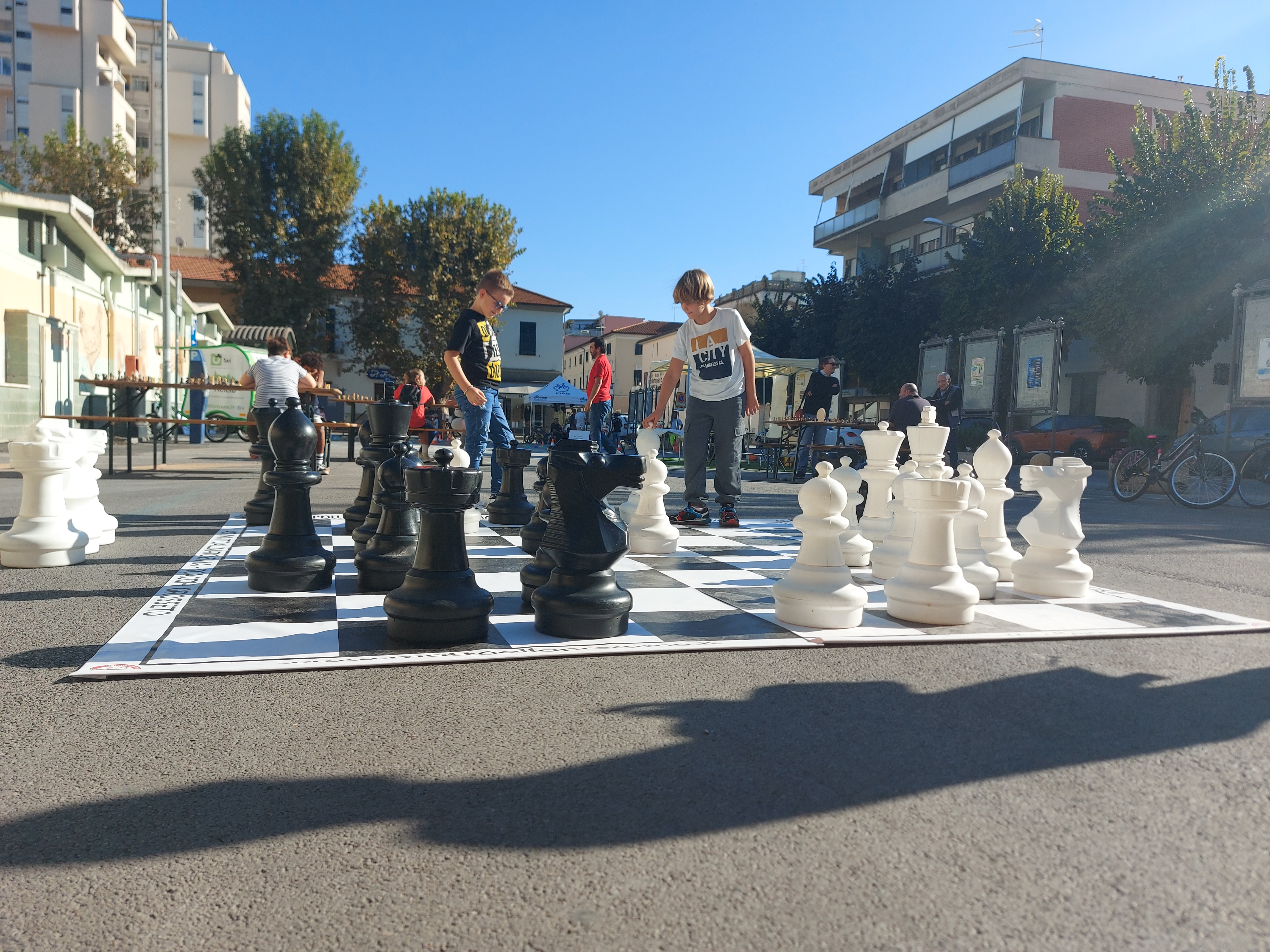 Park(ing) day: scacchi per tutti